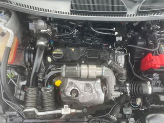 Ford Fiesta 2016 ST LINE-thumb-27