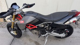 Aprilia Dorsoduro 750 2010 Factory