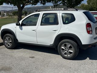Dacia Duster 2015 4x2-thumb-18