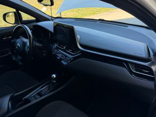 Toyota C-HR 2017 1.2 CVT 4WD C-ENTER-thumb-7