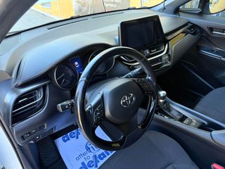Toyota C-HR 2017 1.2 CVT 4WD C-ENTER-thumb-14