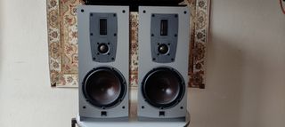 ΗΧΕΙΑ Dali iKON 2 (ribbon tweeter υβριδικό για απόλυτη ευκρίνεια υψηλών συχνοτήτων)