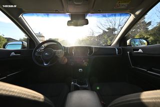 Kia Sportage 2018-thumb-13