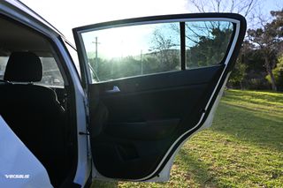 Kia Sportage 2018-thumb-24