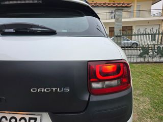 Citroen C4 Cactus 2015 BLUEHDI 100 STOP&START-thumb-10