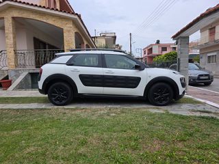 Citroen C4 Cactus 2015 BLUEHDI 100 STOP&START-thumb-12