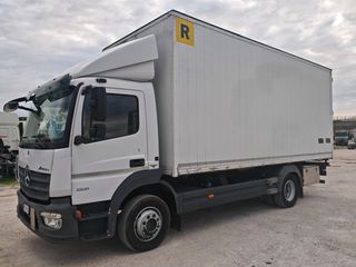 Ανατροπή Mercedes-Benz 2016 1221-thumb-2