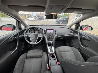 Opel Astra 2015-thumb-14