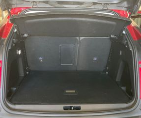 Peugeot 3008 2017 1.2 PURETECH 130 ALLURE-thumb-11