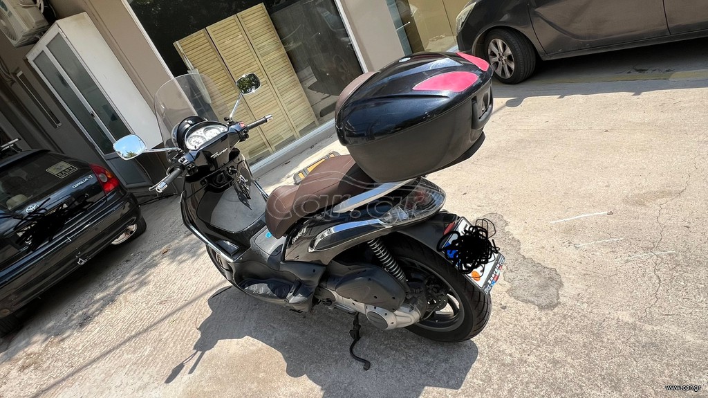 Piaggio Beverly 250 2009 Tourer