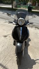 Piaggio Beverly 250 2009 Tourer-thumb-2
