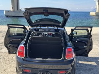 Mini Cooper S 2016-thumb-13
