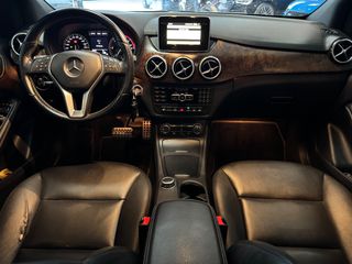 Mercedes-Benz B 180 2012 BLUE EFFICIENCY-AYTOMATIC-PANORAMA-thumb-21