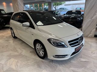 Mercedes-Benz B 180 2012 BLUE EFFICIENCY-AYTOMATIC-PANORAMA-thumb-4
