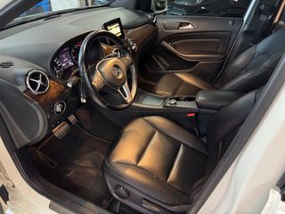 Mercedes-Benz B 180 2012 BLUE EFFICIENCY-AYTOMATIC-PANORAMA-thumb-31