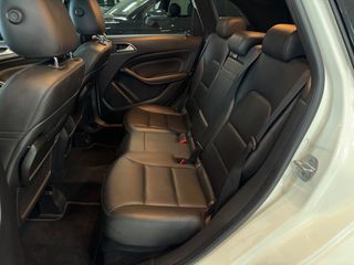 Mercedes-Benz B 180 2012 BLUE EFFICIENCY-AYTOMATIC-PANORAMA-thumb-35