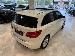 Mercedes-Benz B 180 2012 BLUE EFFICIENCY-AYTOMATIC-PANORAMA-thumb-8