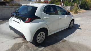Toyota Yaris 2022 1.0 ΕΛΛΗΝΙΚΟ ΜΕ ΕΓΓΥΗΣΗ ΤΟΥΟΤΑ-thumb-1