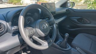 Toyota Yaris 2022 1.0 ΕΛΛΗΝΙΚΟ ΜΕ ΕΓΓΥΗΣΗ ΤΟΥΟΤΑ-thumb-4