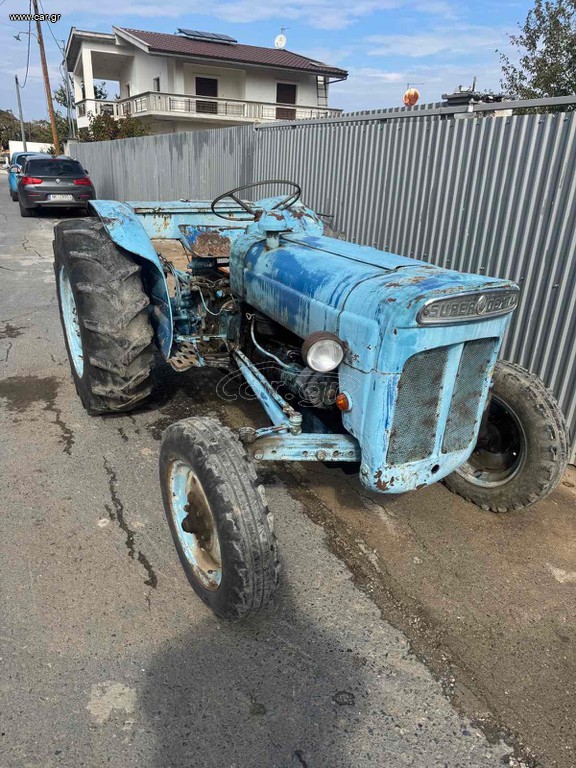Τρακτέρ Ford 1977 Dexta