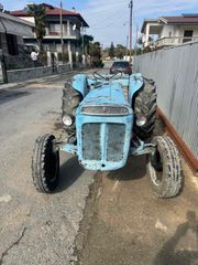 Τρακτέρ Ford 1977 Dexta-thumb-1
