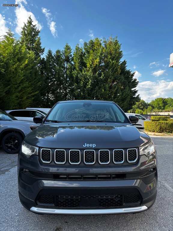 Jeep Compass 2026 1.3 BUSINESS  PLUG-IN HYBRID 240HP AT 4x4
