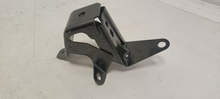 Βάση Στήριξης Καθίσματος Αριστερή από Toyota Yaris - 16619831944