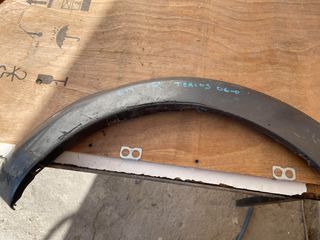 DAIHATSU TERIOS ΔΕΞΙ ΠΙΣΩ ΦΡΥΔΙ Φτερού Κοδ:75605-B4020
