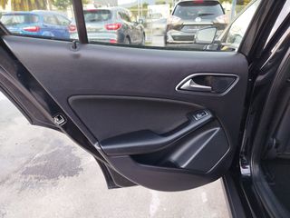 Mercedes-Benz GLA 180 2018 Klasse GLA 180 d-thumb-19