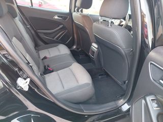 Mercedes-Benz GLA 180 2018 Klasse GLA 180 d-thumb-22