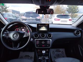 Mercedes-Benz GLA 180 2018 Klasse GLA 180 d-thumb-26