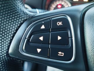Mercedes-Benz GLA 180 2018 Klasse GLA 180 d-thumb-28