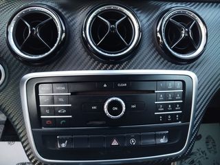 Mercedes-Benz GLA 180 2018 Klasse GLA 180 d-thumb-31