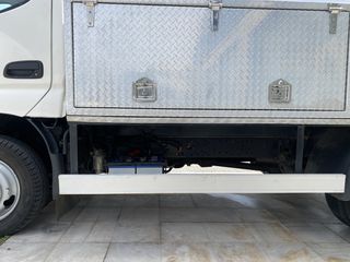 Καλαθοφόρα 2012 Toyota Dyna 150-thumb-14