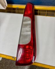 Οπισθιο φαναρι Ford focus c-max