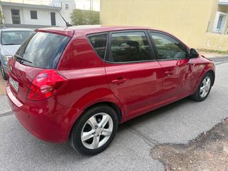 Kia Ceed / cee'd 2008-thumb-2