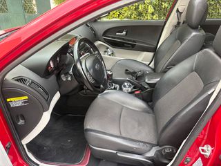 Kia Ceed / cee'd 2008-thumb-9