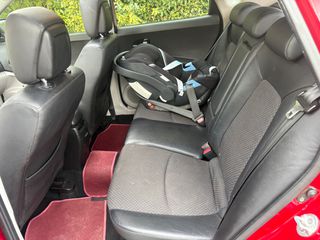 Kia Ceed / cee'd 2008-thumb-10