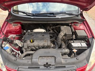 Kia Ceed / cee'd 2008-thumb-18