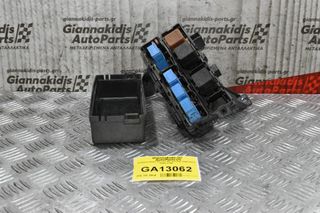 Ασφαλειοθήκη Nissan Navara D40 2005-2012 6356-4198