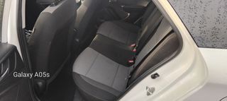 Hyundai i 20 2017-thumb-7