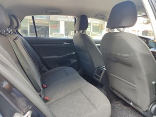 Volkswagen Golf 2021 e TSI-thumb-16