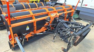 Μαχαίρια 2009 GILETTA LN32