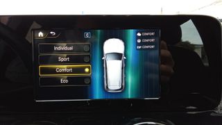 Mercedes-Benz GLB 200 2022 1.3 - 163hp - AYTOMATO..!!!-thumb-12