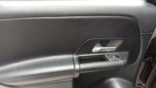 Mercedes-Benz GLB 200 2022 1.3 - 163hp - AYTOMATO..!!!-thumb-23