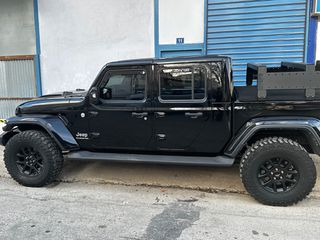 Jeep Gladiator 2021 OVERLAND
