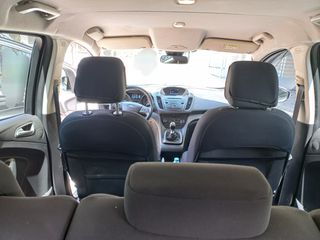 Ford C-Max 2016-thumb-4