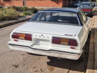 Ford Mustang 1975 II coupe-thumb-1
