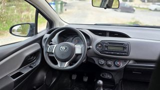 Toyota Yaris 2016 ΣΕ ΚΑΤΑΣΤΑΣΗ ΒΙΤΡΙΝΑΣ!-thumb-48