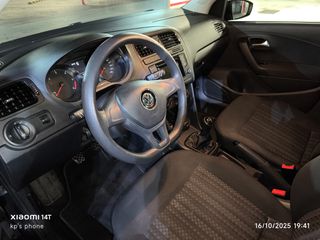 Volkswagen Polo 2016 1.4 TDi Bluemotion Comfortline-thumb-8